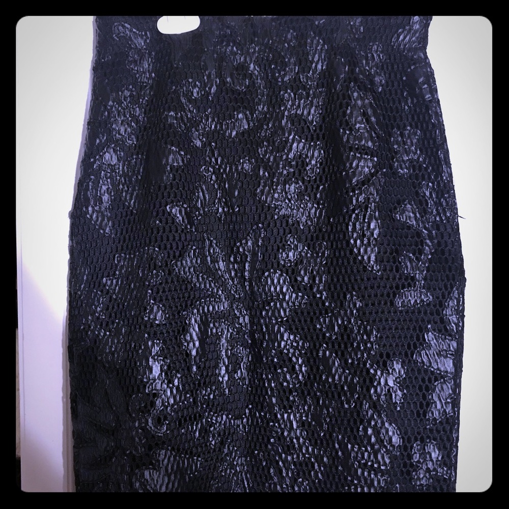 Skirt black color